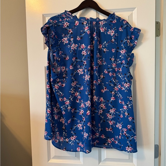 Daniel Rainn Blue Pink Sleeveless Ruffled Blouse - Picture 2 of 4